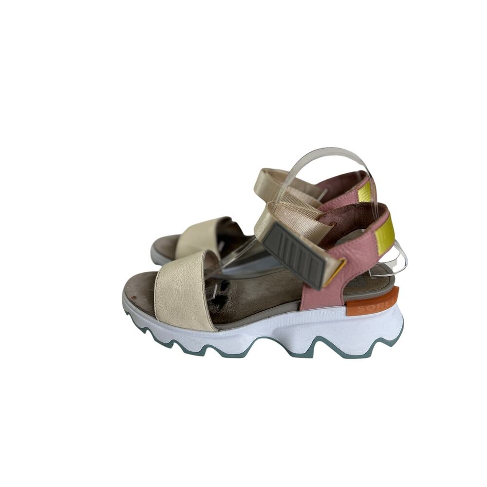 Sorel Women's Kinetic Sandal Size 10 Chalk, Eraser Pink Sporty Preppy - Picture 2 of 10